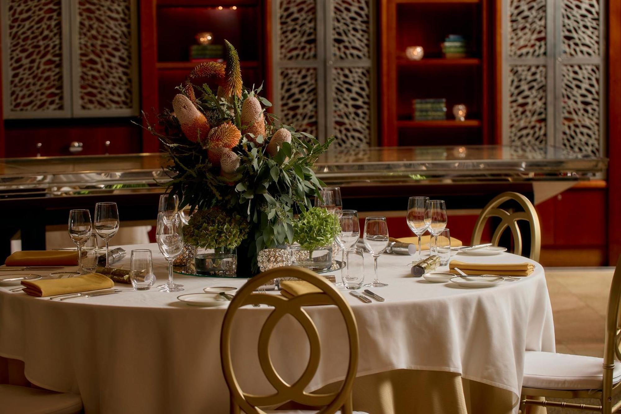 Hotel Park Hyatt Melbourne City Exterior foto The ballroom at the Emirates Palace
